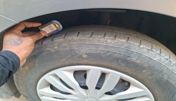 2022 Maruti Dzire VXI, Petrol, Manual, 38,035 km, tyre