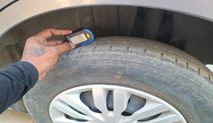 2022 Maruti Dzire VXI, Petrol, Manual, 38,035 km, tyre