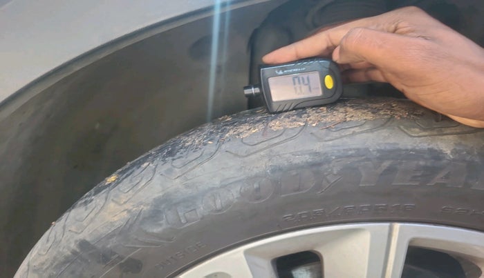 2022 Volkswagen TAIGUN HIGHLINE 1.0 TSI MT, Petrol, Manual, 56,334 km, tyre