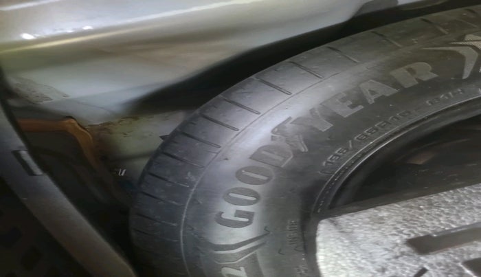 2022 Volkswagen TAIGUN HIGHLINE 1.0 TSI MT, Petrol, Manual, 56,334 km, tyre