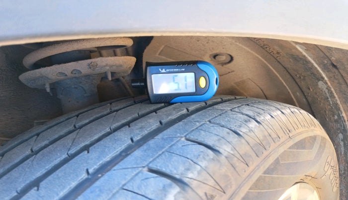 2021 KIA SONET HTX 1.5, Diesel, Manual, 54,875 km, tyre