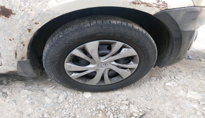 2015 Maruti Swift VDI, Diesel, Manual, 1,09,439 km, tyre