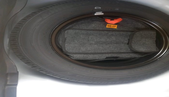 2024 Hyundai NEW I20 SPORTZ 1.2 IVT, Petrol, Automatic, 5,316 km, tyre