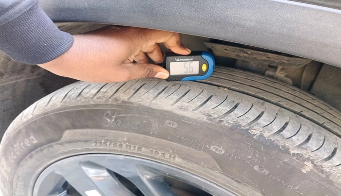 2023 Tata Safari XT PLUS DARK EDITION, Diesel, Manual, 49,620 km, tyre