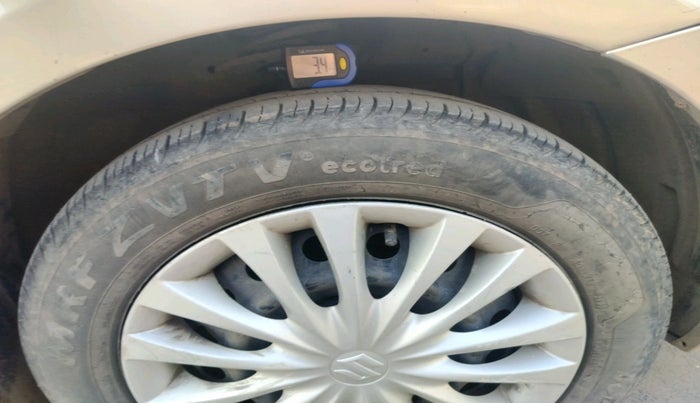 2015 Maruti Ciaz VXI+, CNG, Manual, 71,252 km, tyre