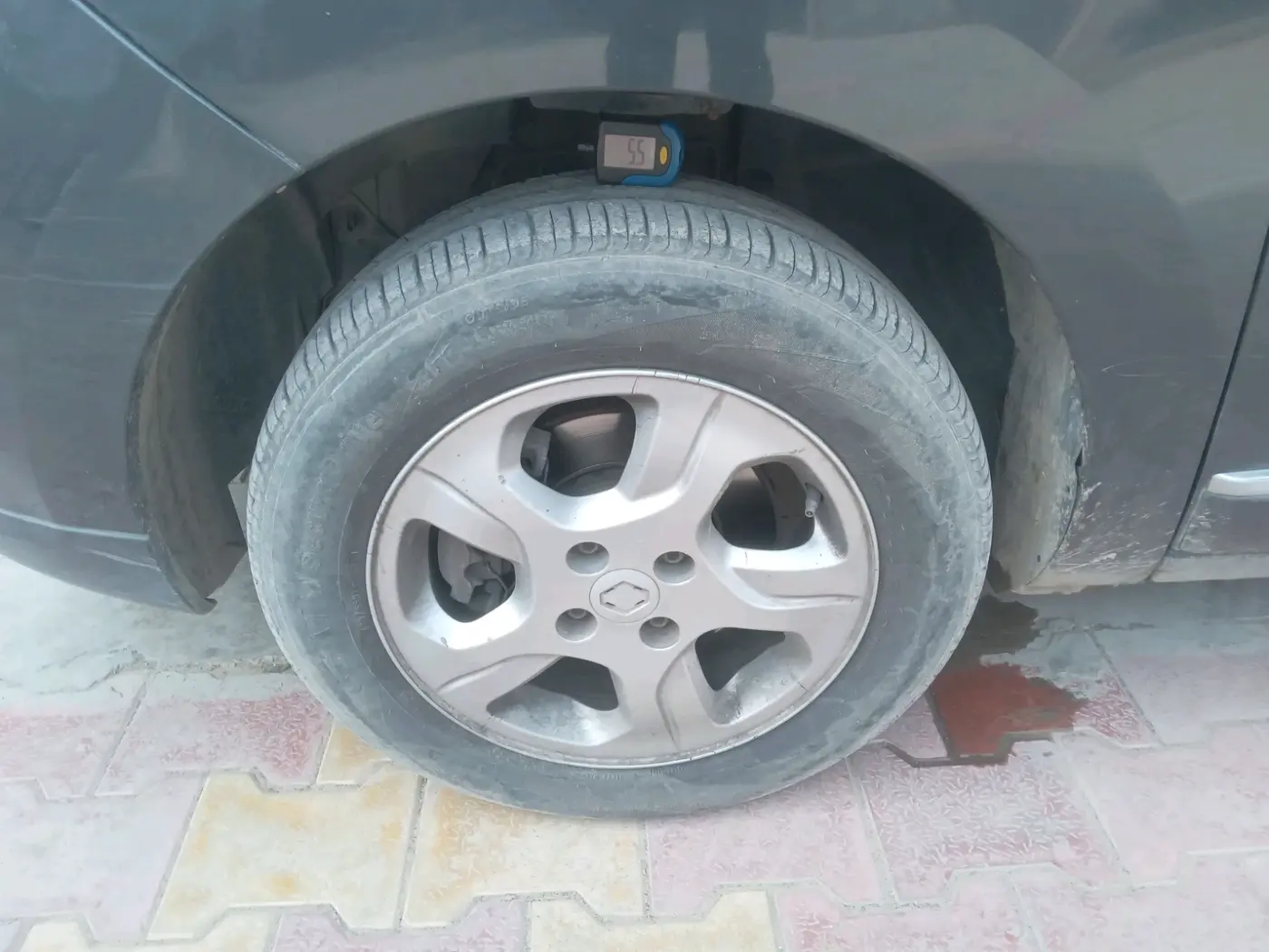 2015 Renault Lodgy 85 PS RXZ, Diesel, Manual, 82,598 km, tyre