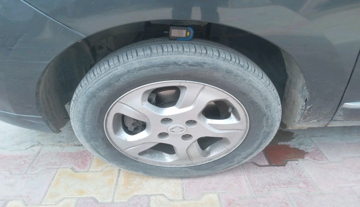 2015 Renault Lodgy 85 PS RXZ, Diesel, Manual, 82,598 km, tyre