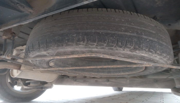 2015 Renault Lodgy 85 PS RXZ, Diesel, Manual, 82,598 km, tyre