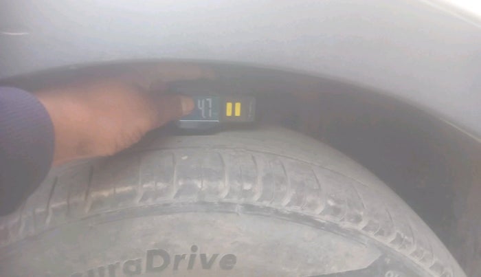 2020 Tata NEXON XZ PLUS (O) PETROL DUAL TONE, Petrol, Manual, 38,472 km, tyre