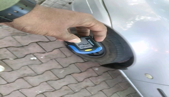 2010 Ford Ikon 1.4 DIESEL, Diesel, Manual, 1,55,270 km, tyre