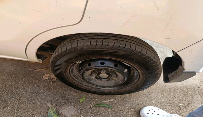 2018 Maruti Alto 800 VXI, Petrol, Manual, 69,536 km, tyre