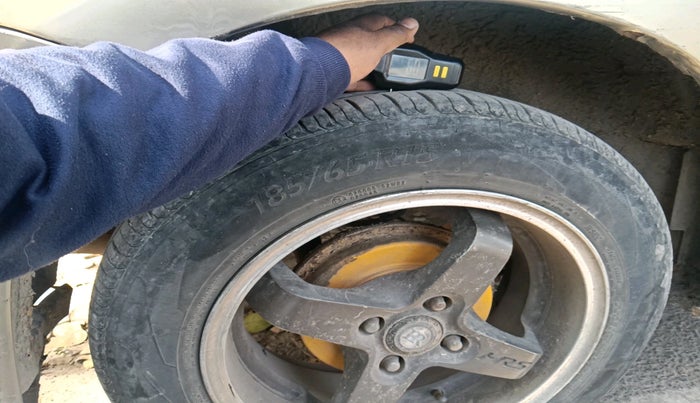 2011 Honda City 1.5L I-VTEC V AT, Petrol, Automatic, 77,792 km, tyre