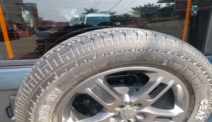 2023 Mahindra Thar LX D AT 4WD HT, Diesel, Automatic, 40,622 km, tyre