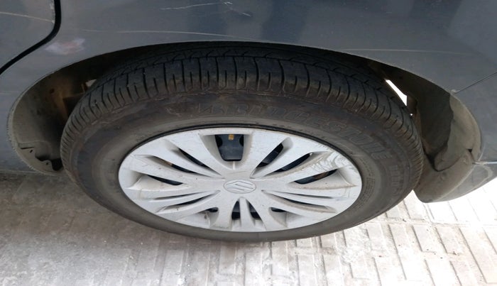 2015 Maruti Ertiga VDI, Diesel, Manual, 78,683 km, tyre