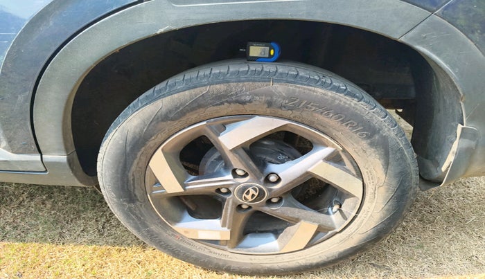 2021 Hyundai VENUE SX 1.5 CRDI, Diesel, Manual, 37,361 km, tyre