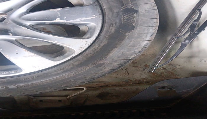 2018 Maruti Baleno ALPHA PETROL 1.2, Petrol, Manual, 1,28,907 km, tyre