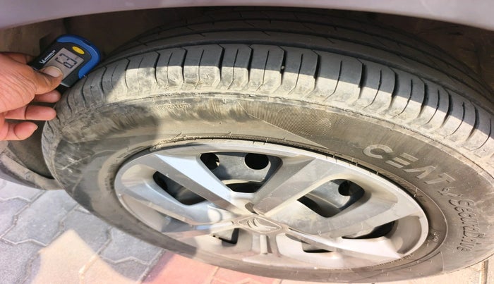 2023 CITROEN C3 FEEL 1.2, Petrol, Manual, 11,871 km, tyre