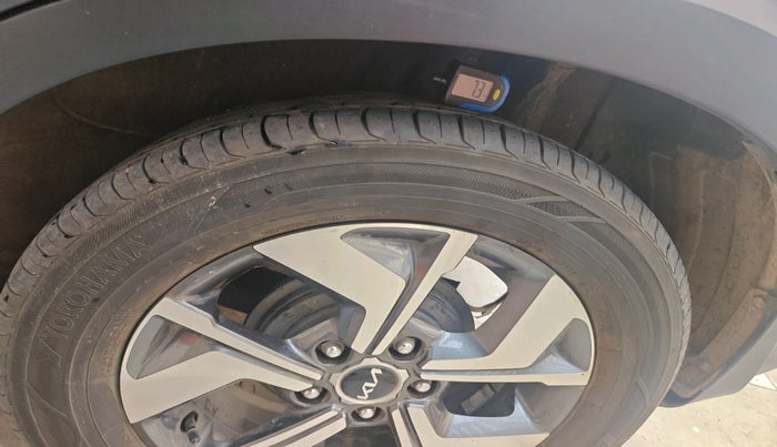 2023 KIA SONET HTX 1.5, Diesel, Manual, 68,525 km, tyre