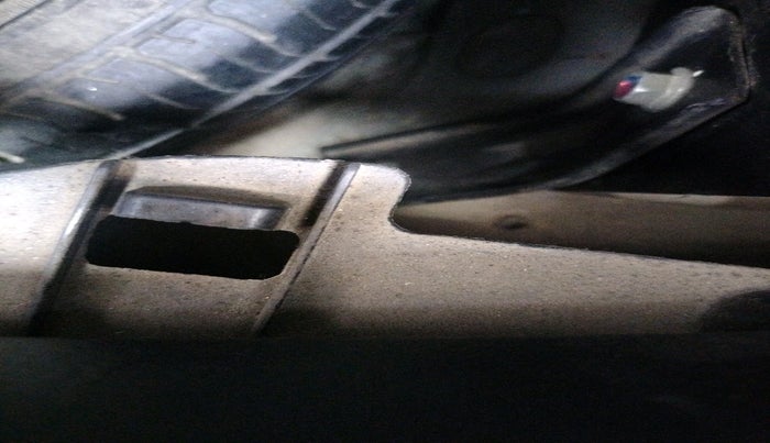 2014 Maruti Wagon R 1.0 LXI CNG, CNG, Manual, 1,41,633 km, tyre