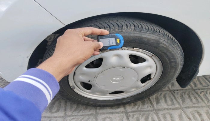 2012 Chevrolet Beat LS DIESEL, Diesel, Manual, 99,318 km, tyre