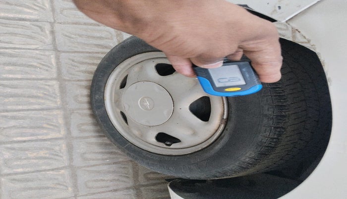 2012 Chevrolet Beat LS DIESEL, Diesel, Manual, 99,318 km, tyre