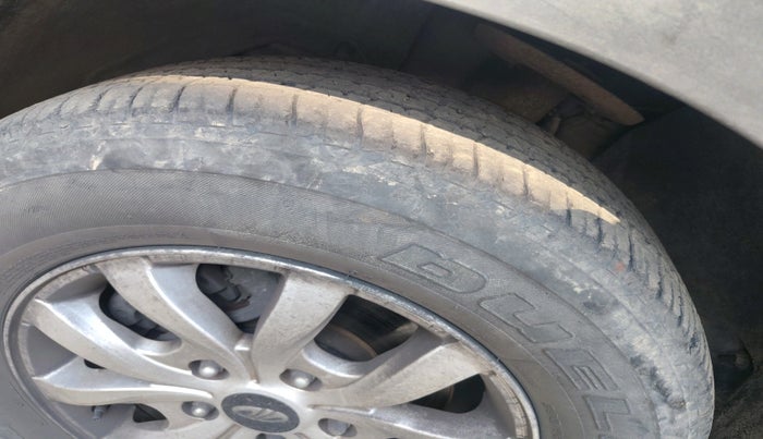 2018 Mahindra XUV500 W9 AT, Diesel, Automatic, 45,044 km, tyre