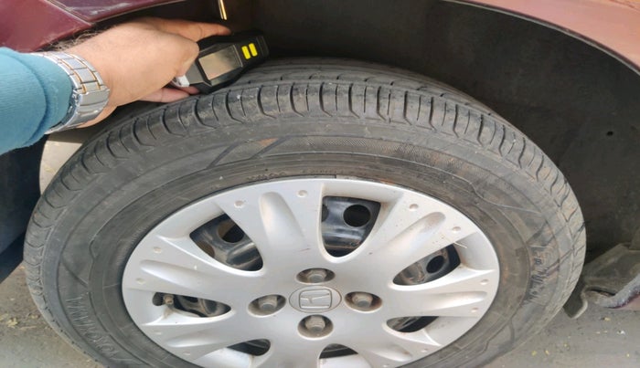 2015 Honda Amaze 1.2L I-VTEC S, Petrol, Manual, 96,586 km, tyre