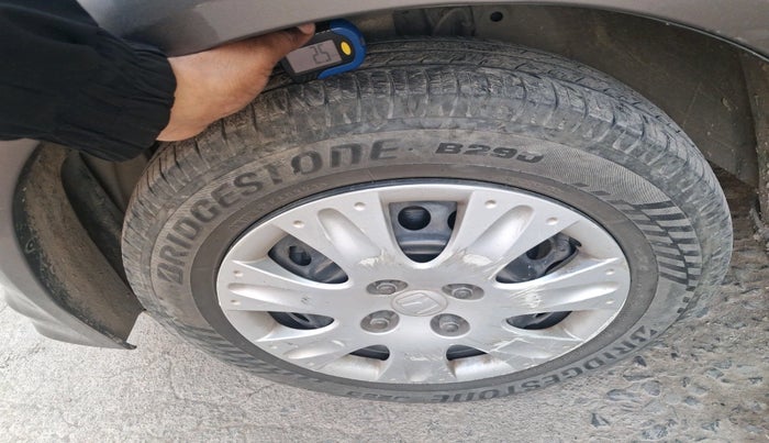 2014 Honda Amaze 1.2L I-VTEC S AT, Petrol, Automatic, 79,399 km, tyre