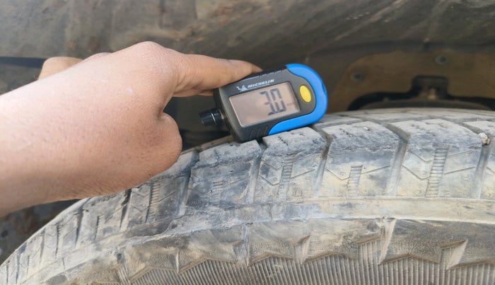 2022 Mahindra Thar LX HT PETROL 4WD MT, Petrol, Manual, 48,213 km, tyre