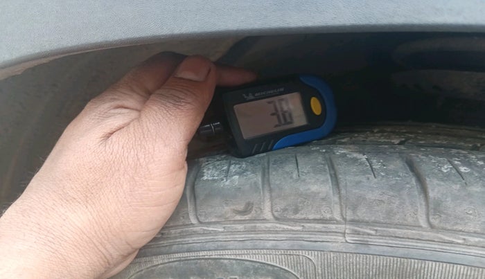 2021 KIA SELTOS HTX 1.5 PETROL, Petrol, Manual, 35,084 km, tyre