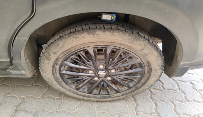 2021 Maruti XL6 ZETA AT, Petrol, Automatic, 35,132 km, tyre