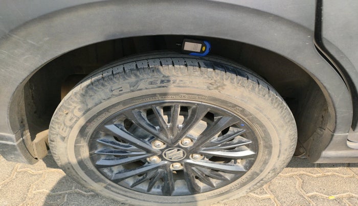 2021 Maruti XL6 ZETA AT, Petrol, Automatic, 35,132 km, tyre