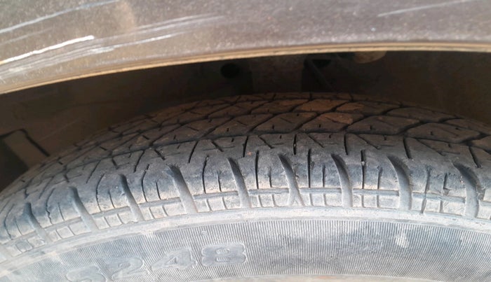 2011 Maruti Ritz VXI, Petrol, Manual, 96,275 km, tyre