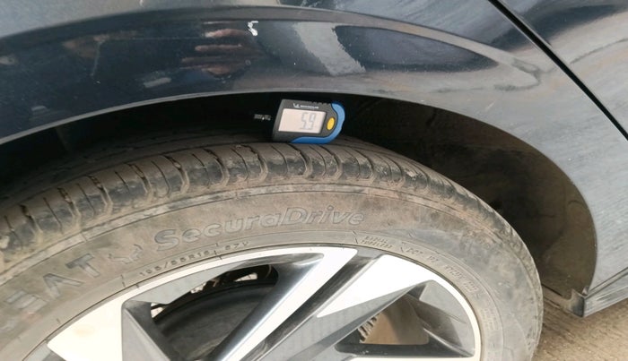 2023 Hyundai NEW I20 ASTA (O) 1.2 AT, Petrol, Automatic, 15,510 km, tyre