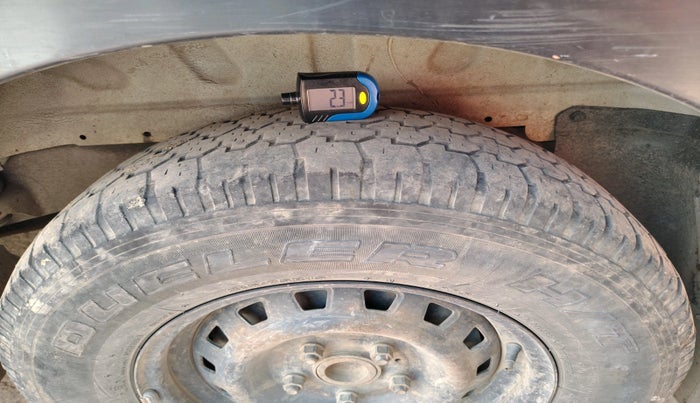 2012 Mahindra Xylo E4, Diesel, Manual, 1,55,469 km, tyre