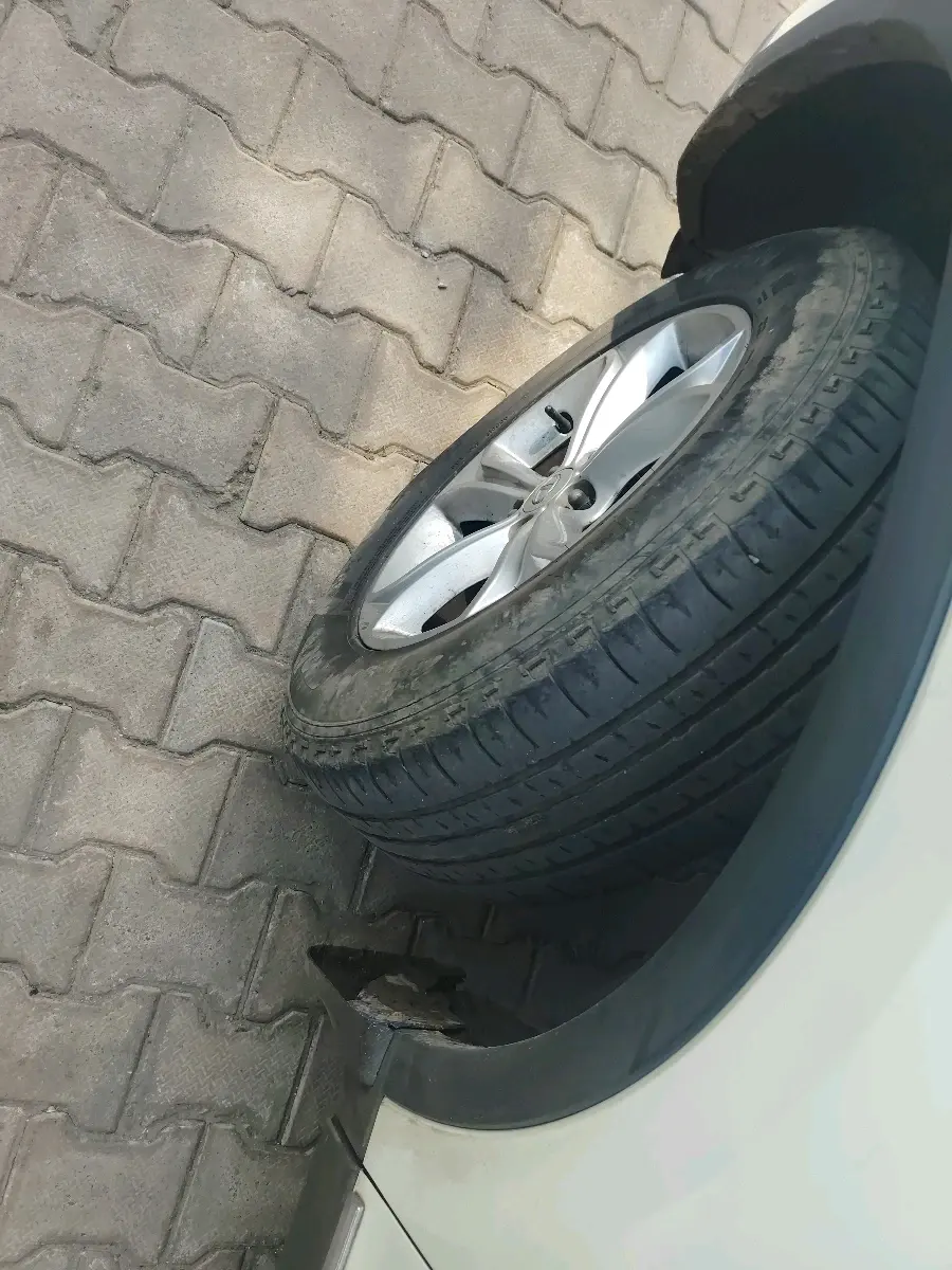 2019 Tata Harrier XZ 2.0L, Diesel, Manual, 98,098 km, tyre