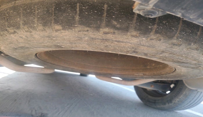 2021 Mahindra XUV500 W7, Diesel, Manual, 1,58,092 km, tyre