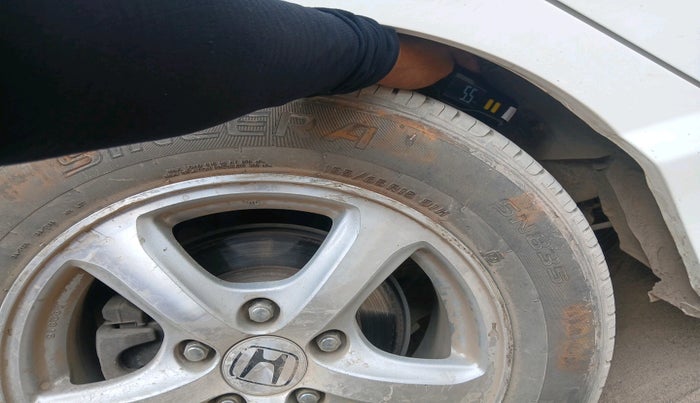 2011 Honda Civic 1.8L I-VTEC V AT, CNG, Automatic, 87,724 km, tyre