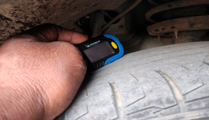 2023 Hyundai ALCAZAR PLATINUM(O) 7STR 1.5 AT, Diesel, Automatic, 34,799 km, tyre