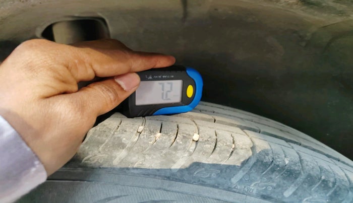 2022 Maruti BREZZA ZXI + SMART HYBRID DUAL TONE, Petrol, Manual, 15,613 km, tyre