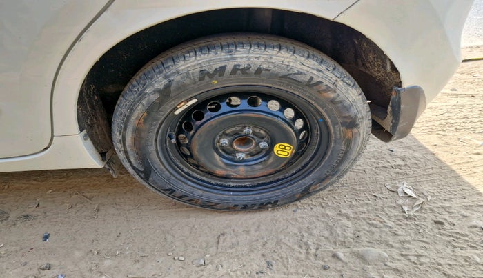 2017 Maruti Baleno ALPHA PETROL 1.2, Petrol, Manual, 94,476 km, tyre