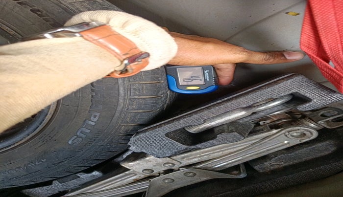 2015 Honda Amaze 1.2L I-VTEC E, Petrol, Manual, 68,767 km, tyre