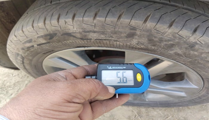 2020 KIA SELTOS HTX 1.5 DIESEL, Diesel, Manual, 92,128 km, tyre