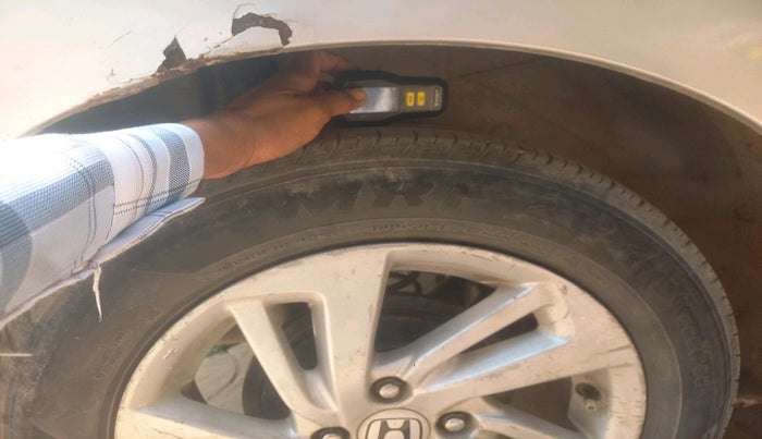 2016 Honda Jazz 1.5L I-DTEC VX, Diesel, Manual, 3,14,358 km, tyre