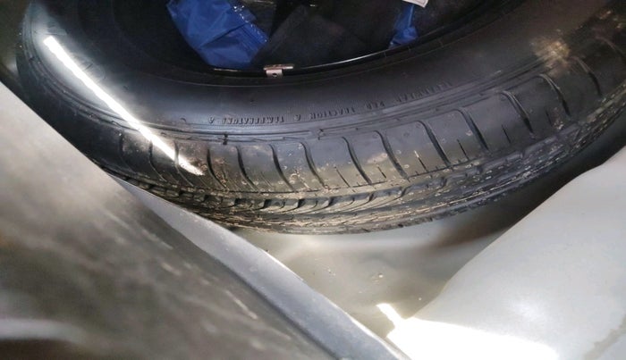 2020 Hyundai Elite i20 SPORTZ PLUS 1.2, CNG, Manual, 74,244 km, tyre