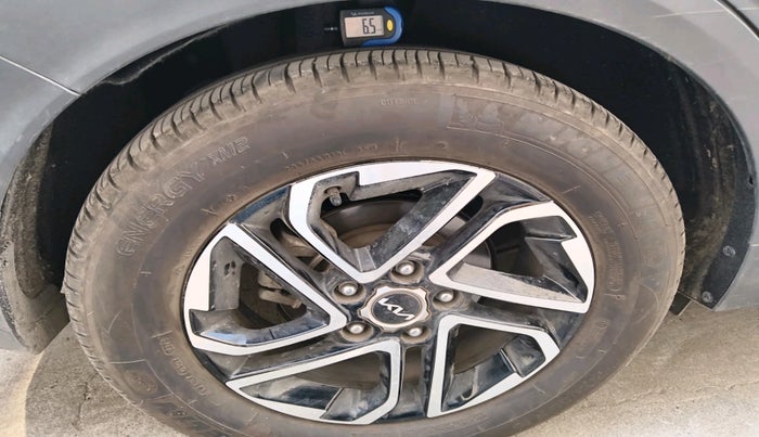 2023 KIA CARENS LUXURY PLUS 1.5 DIESEL AT 7 STR, Diesel, Automatic, 56,245 km, tyre