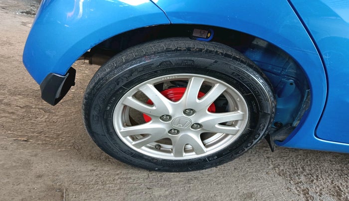 2012 Honda Brio S(O) MT, Petrol, Manual, 12,144 km, tyre