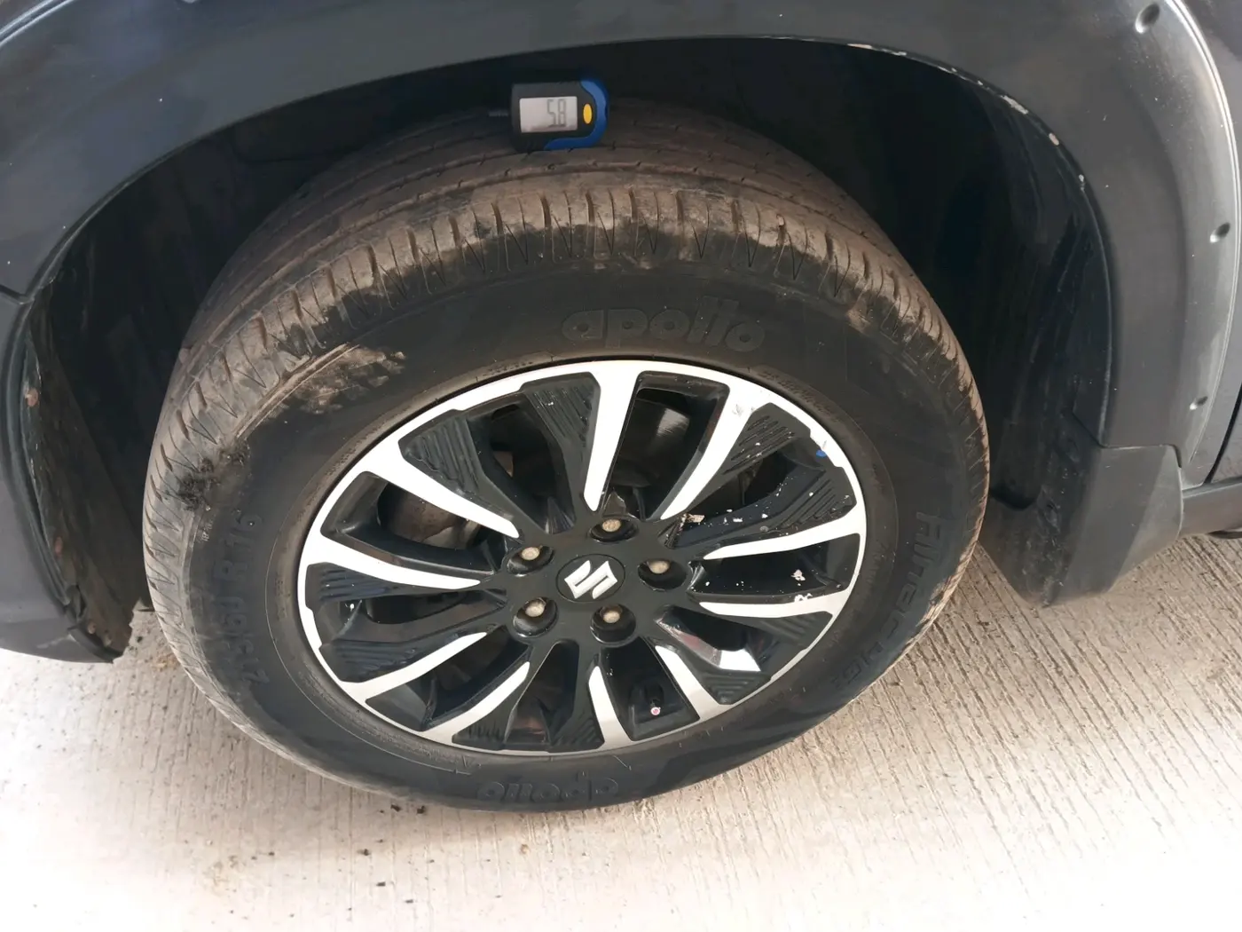 2020 Maruti Vitara Brezza ZXI PLUS AT SHVS, Petrol, Automatic, 47,489 km, tyre