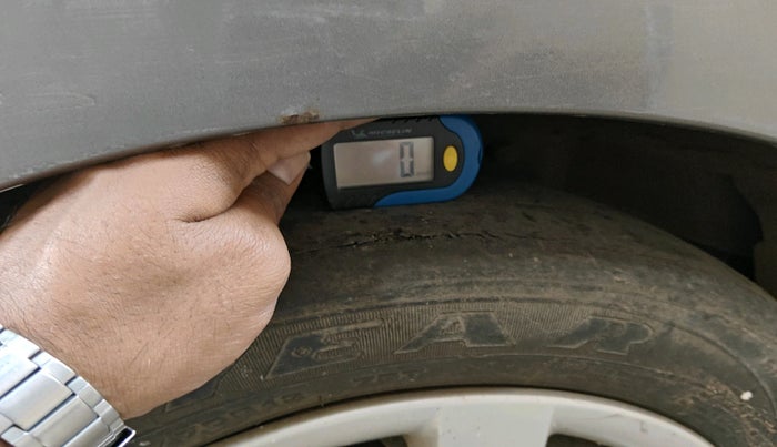 2013 Hyundai Eon MAGNA +, Petrol, Manual, 59,244 km, tyre