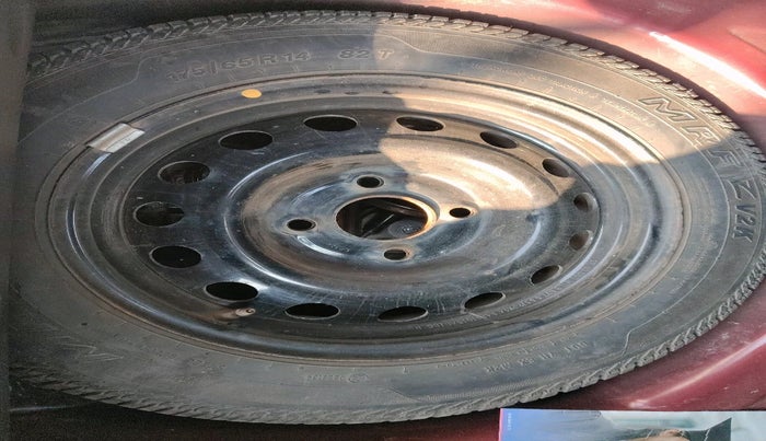 2017 Ford New Figo TITANIUM 1.2 PETROL MT, Petrol, Manual, 39,249 km, tyre